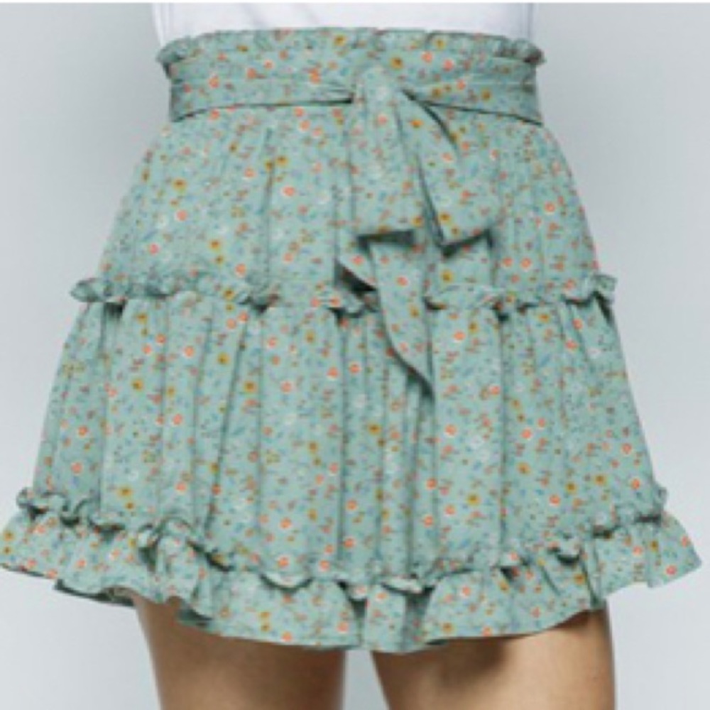 Floral ruffle skirt